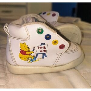 Disney Winnie the Pooh Vintage 90's Lace-Up Skid Resistant Toddler Shoes (3)